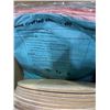 Image 6 : 2 BOXES OF WEDDING AND TABLE DECOR, INCLUDING WOODEN BOXES, VASES AND MORE
