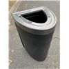 Image 1 : SPACE-SAVING WASTE BIN