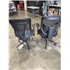 Image 4 : 2 BLACK ROLLING OFFICE CHAIRS
