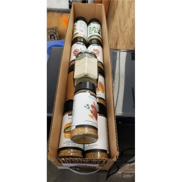TRAY OF 10 NEW ASSORTED EPICURE SPICES AND SEASONINGS - UNMARKED SEASONING IS BACKYARD BBQ