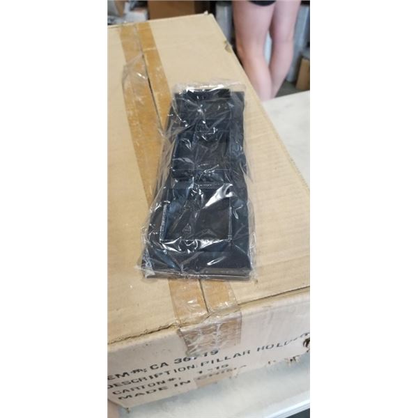 2 CASES PILLAR HOLDERS. 120 PCS PER CASE
