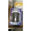 Image 3 : TRAY WITH 2 UNIVERSIAL BATTERY CHARGERS FOR AA/AAA BATTERIES, WOK RING, AND BIRTHDAY DECORATIONS