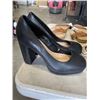 Image 2 : LOT OF NEW SHOES VARIOUS BRAND SIZE 9/10