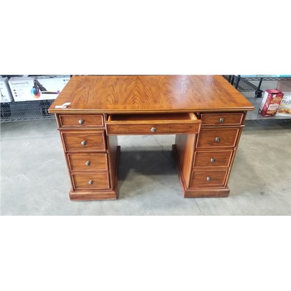 9 DRAWER OAK DOUBLE PEDESTAL DESK
