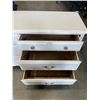 Image 3 : FRENCH PROVINCIAL 6 DRAWER WHITE DRESSER