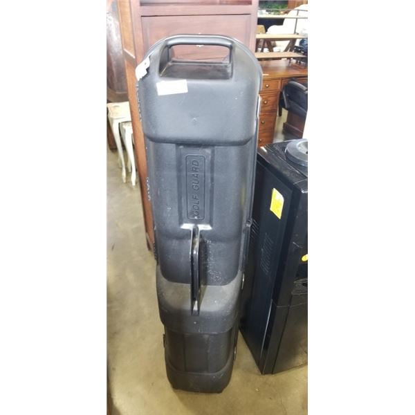 GOLF GUARD HARD CASE WITH CLUBS INSIDE