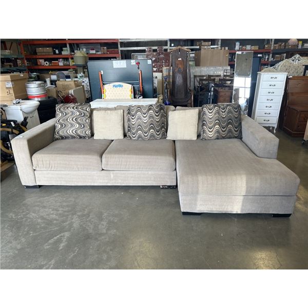 BROWN 2 PIECE SECTIONAL SOFA W/ DEEP SEAT CUSHIONS