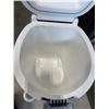 Image 2 : IGLOO ROLLING BEVERAGE COOLER - 5 GALLON CAPACITY, LIKE NEW