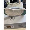 Image 6 : HURLEY MENS SNEAKER SIZE 9