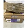 Image 5 : NEW KIRKLAND SIGNATURE UNISEX TAN SHEARLING SLIPPERS. SIZE 5 MENS US, SIZE 6 LADIES US