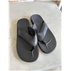 Image 4 : NEW BENCH MENS COMFORT FLIP FLOPS. SIZE 10