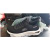 Image 1 : SKETCHERS SWIFT FIT SIZE 7 MENS SNEAKERS