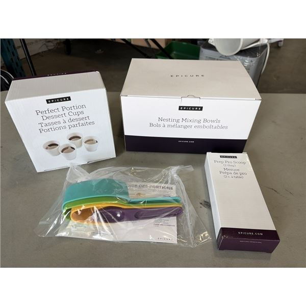 LOT OF BRAND NEW EPICURE BAKING ACCESSORIES - PORTION SCOOP, MESSURING CUPS, CERAMIC DESSERT BOWLS, 