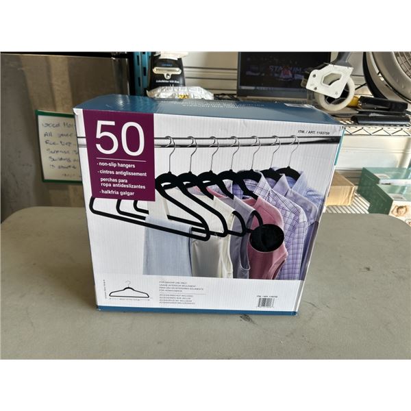 50 NONSLIP HANGERS