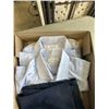 Image 2 : 2 CALVIN KLEIN SLIM FIT COUPE CINTREE SIZE 32/33 AND 34/35, AND CALVIN KLEIN SIZE 32W X 30L PANTS