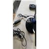 Image 3 : SAMSUNG LED MONITOR 23 INCH, WORKING AND ASUS R9270X, UNTESTED