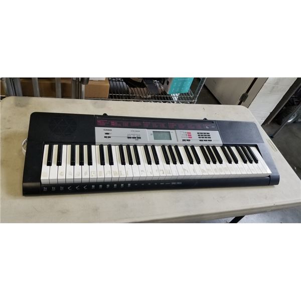 CASIO KEYBOARD MODEL CTK-1500. WORKING. NO POWER SUPPLY
