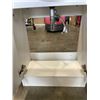 Image 2 : SINGLE VANITY SINK