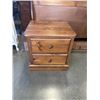 Image 2 : QUEENSIZE BEDFRAME W/ NIGHT STAND