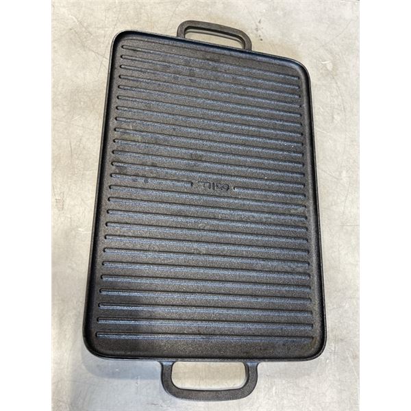 BOBBY FLAY CAST IRON GRILL PAN
