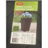 Image 3 : 2 NEW BLACK PLANTERS