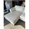 Image 2 : WHITE LEATHER 2 PIECE SECTIONAL