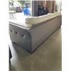 Image 6 : WHITE LEATHER 2 PIECE SECTIONAL