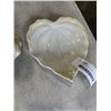 Image 3 : 4 PIECES BELLEEK CHINA