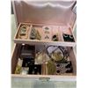 Image 1 : JEWELLERY BOX FULL OF ESTATE JEWELLERY