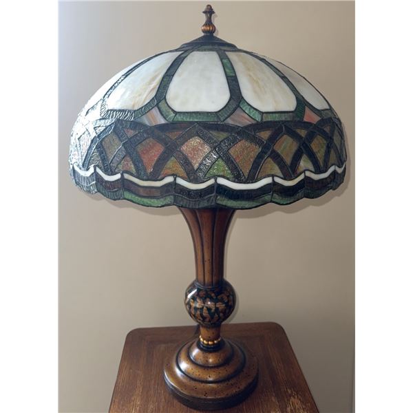 Tiffany Style Double Bulb Stained Glass Table Lamp