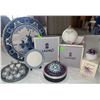 Image 1 : Group Lot: Delft Plate, Lladró Ceramic, Glass Ornaments, Paperweights, Caithness Glass
