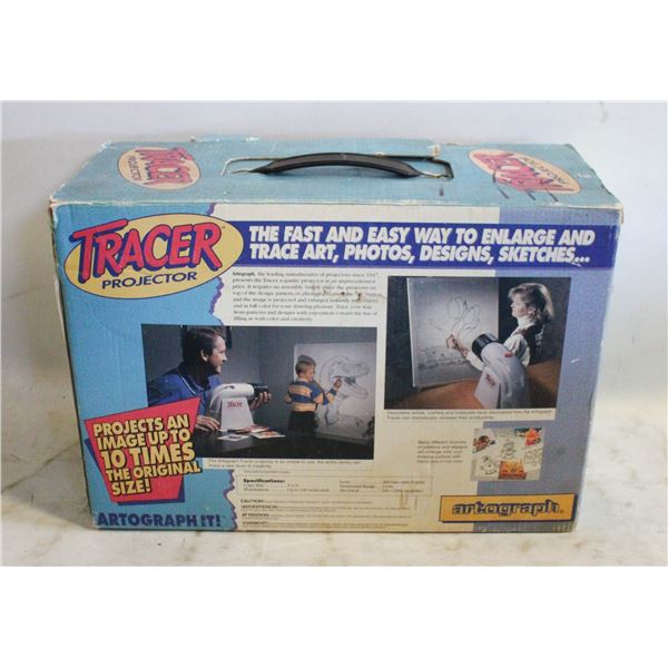 ESTATE VINTAGE TRACER PROJECTOR FOR