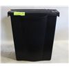 Image 1 : PAPER SHREDDER