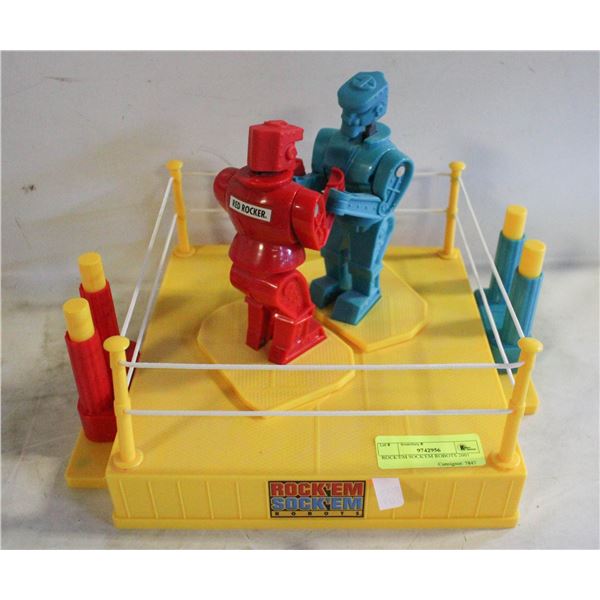 ROCK'EM SOCK'EM ROBOTS 2001