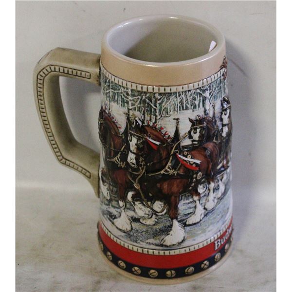 1988 BUDWEISER COLLECTOR SERIES STEIN