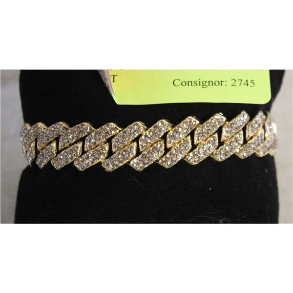 NEW ICED OUT CUBAN LINK BRACELET