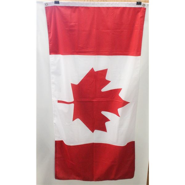 CANADIAN MAPLE LEAF FLAG 3X5 FEET SHOW