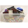 Image 1 : BIN OF BUILDING BLOCKS
