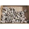 Image 1 : LARGE TRAY OF GENUINE STONE SPECIMENS/CRYSTALS/ETC