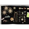 Image 1 : TRAY W/ BROOCH AND BRACELETS AND RINGS