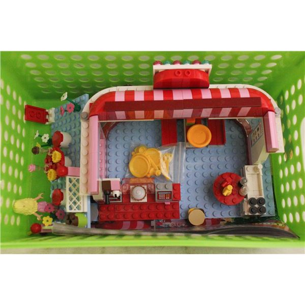 LEGO FRIENDS 3061 CITY PARK CAFÉ