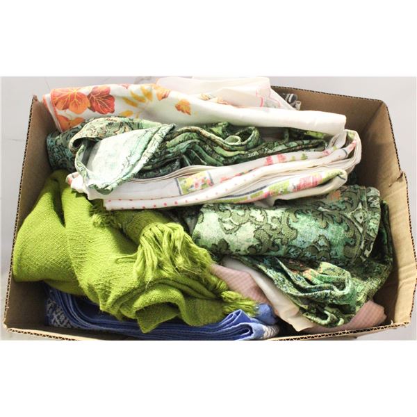 VINTAGE TABLE CLOTHS & MORE