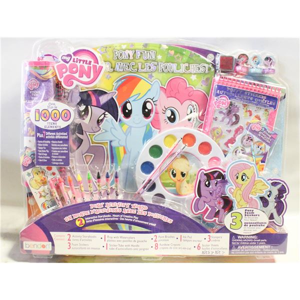 MY LITTLE PONY ACTIVITY WORLD CREATIVE PLAY SET