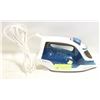 Image 1 : BLACK & DECKER EVEN STEAM CLOTHES IRON