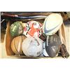 Image 1 : LARGE LOT OF SPORTS EQUIPMENT