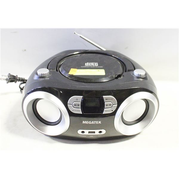 MEGATEK CD PLAYER WITH USB/AUX COMPATIBILITY