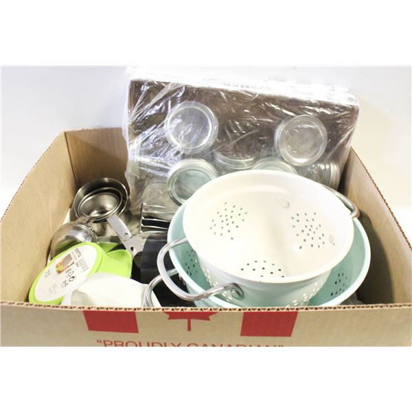 KITCHEN UTENSILS/GADGETS- BOX LOT ASSORTED