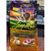 Image 1 : BAILIFF SEIZED: 15LB SIGNATURE SM BITES KANGAROO