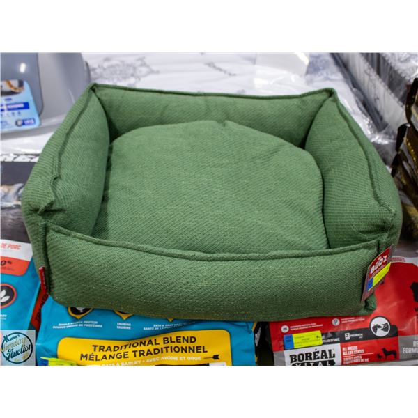 BAILIFF SEIZED BUDZ BRAND CAT/DOG BED