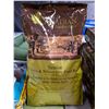 Image 1 : BAILIFF SEIZED 30LB CANADIAN NATURALS SENIOR